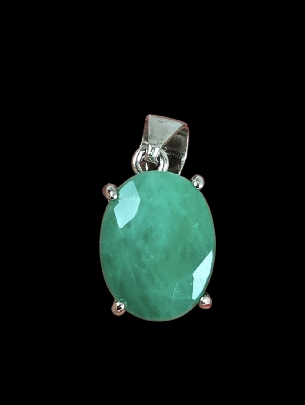 925 Sterling Silver Pendant with Natural Emerald